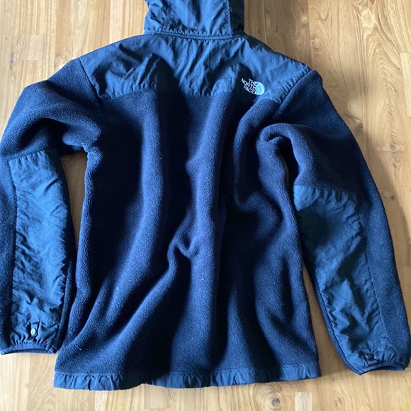 The North Face boys 18/20 xl fleece hoodie - Picture 6 of 7